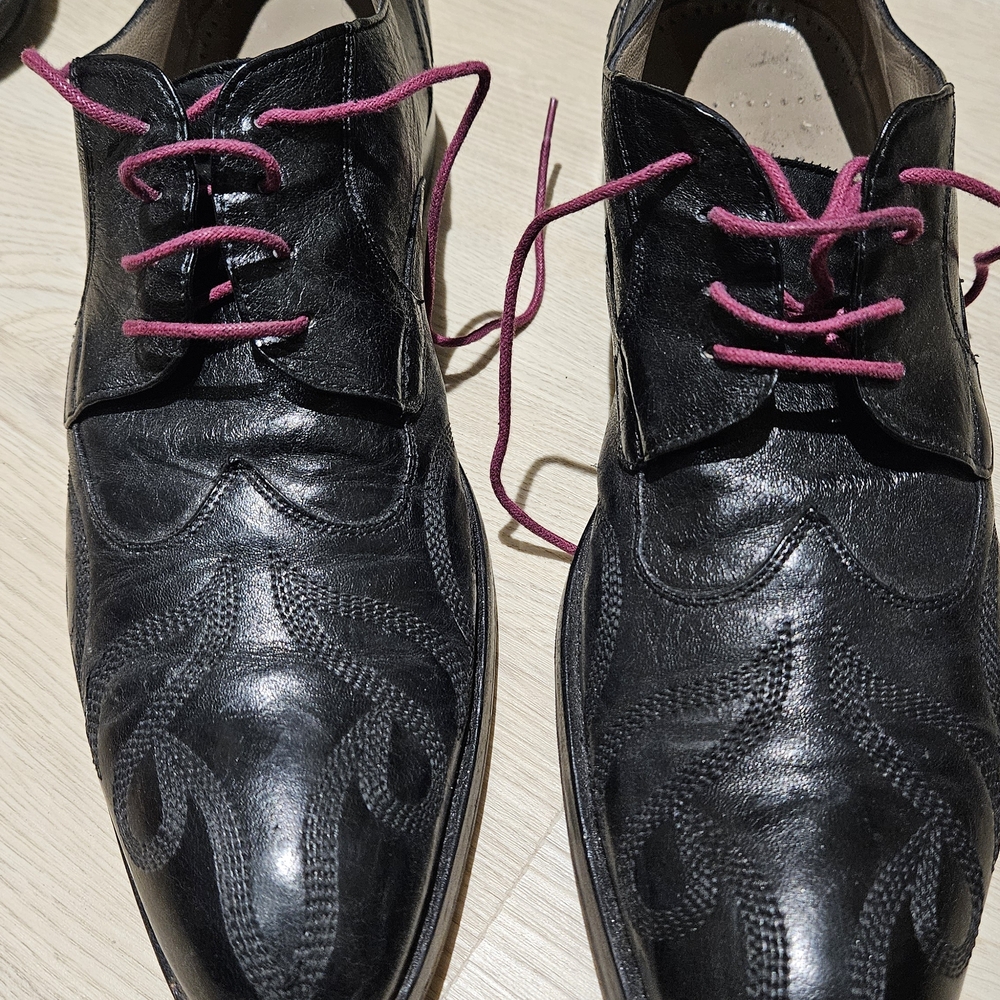 Carlo Pazolini Men's Dreas Shoes with Pink Laces